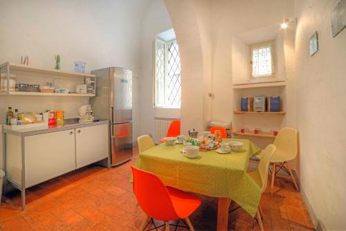 Stilmoderno Nice Apartment in Siena's Historic Center Just Steps from Piazza del Campo — 4-Star Luxury Hotel in Siena, Italy