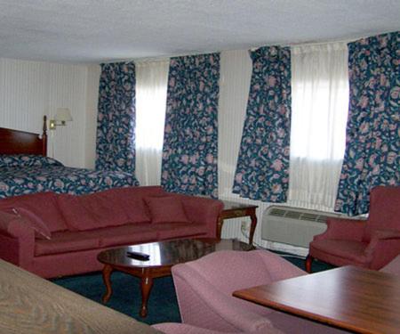 Harbor Inn Philipsburg - photo 5