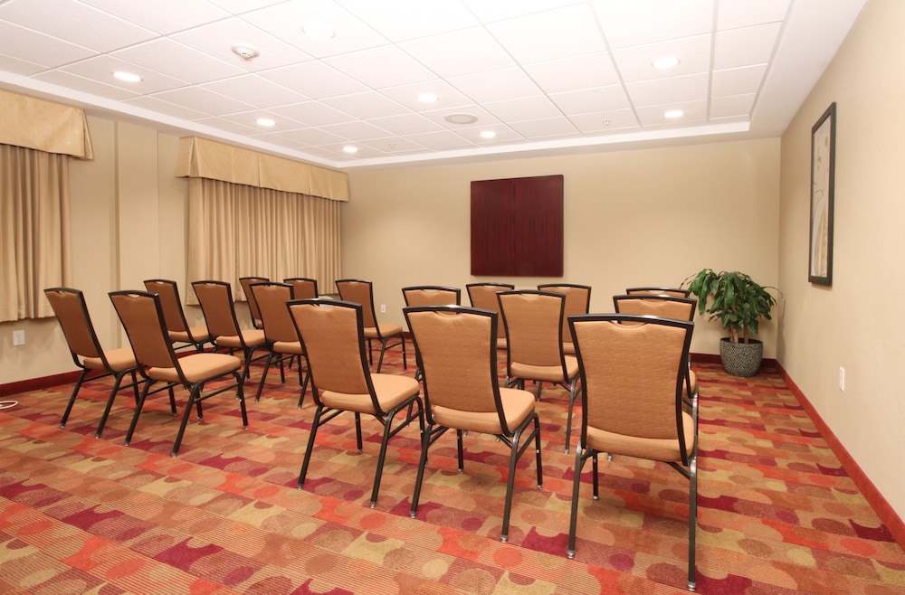 TownePlace Suites by Marriott Albany Downtown Medical Center - photo 39