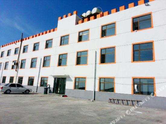 Tianlu Holiday Hotel in Gonghe, People's Republic of China