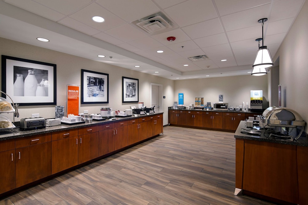 Hampton Inn & Suites Page Lake Powell - photo 26