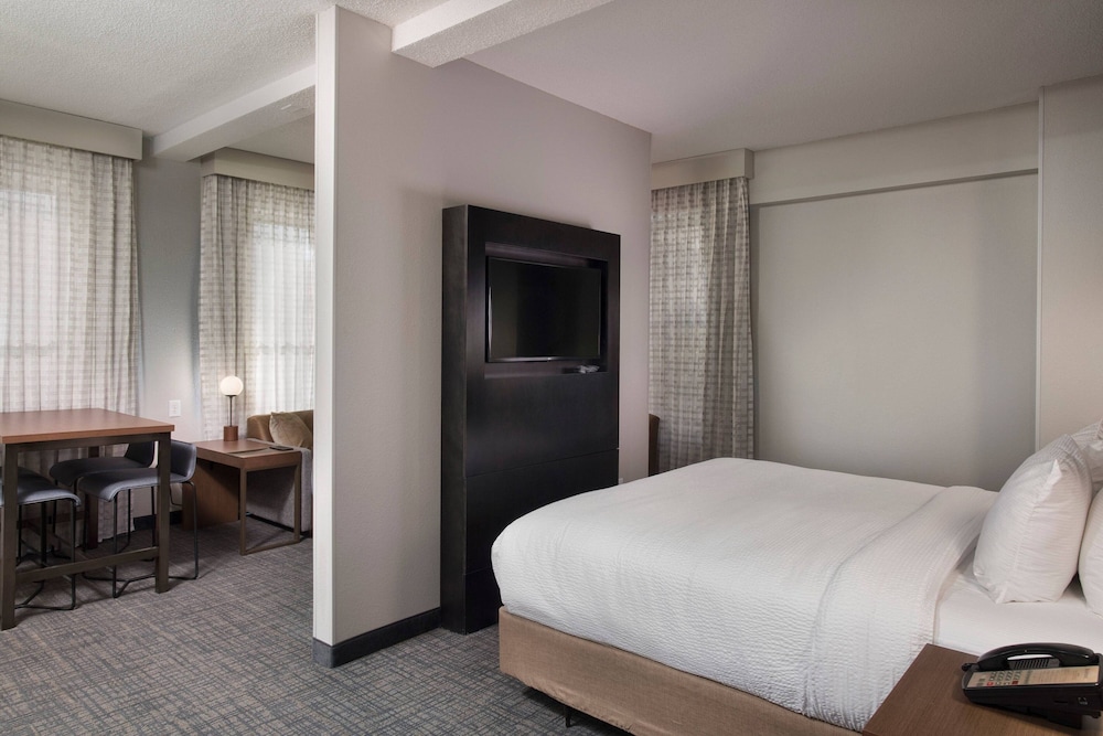 Residence Inn by Marriott Memphis Downtown - photo 8