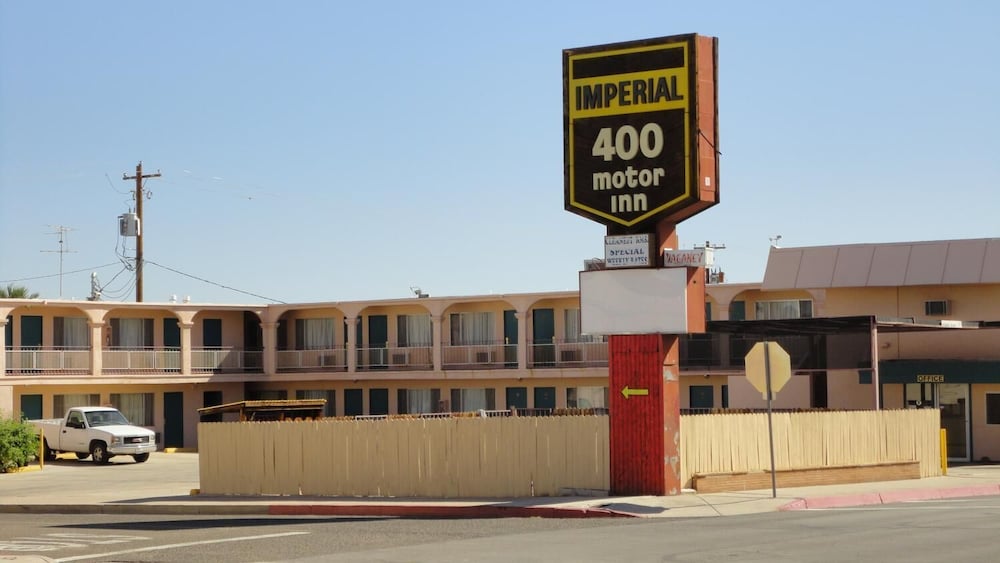 Imperial 400 Motor Inn - photo 22