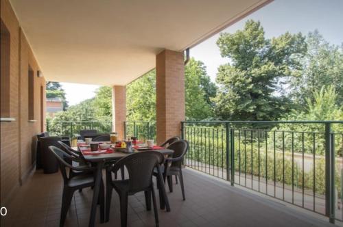 A Terrace On The Park — 4-Star Luxury Hotel in Milan, Italy