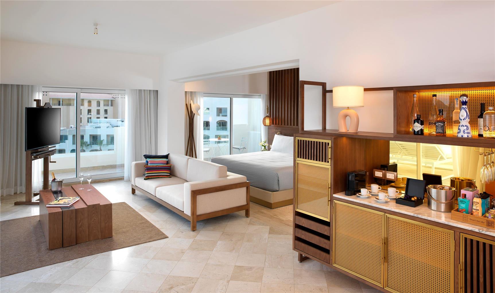 Guest room