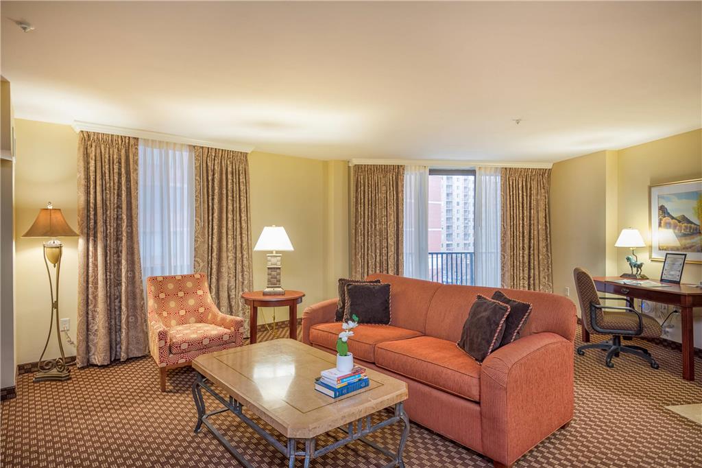 Arlington Court Suites a Clarion Collection Hotel - photo 55