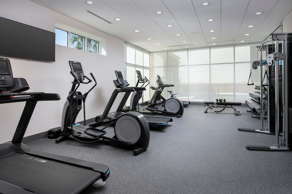 Hilton Garden Inn Columbia Airport - photo 36
