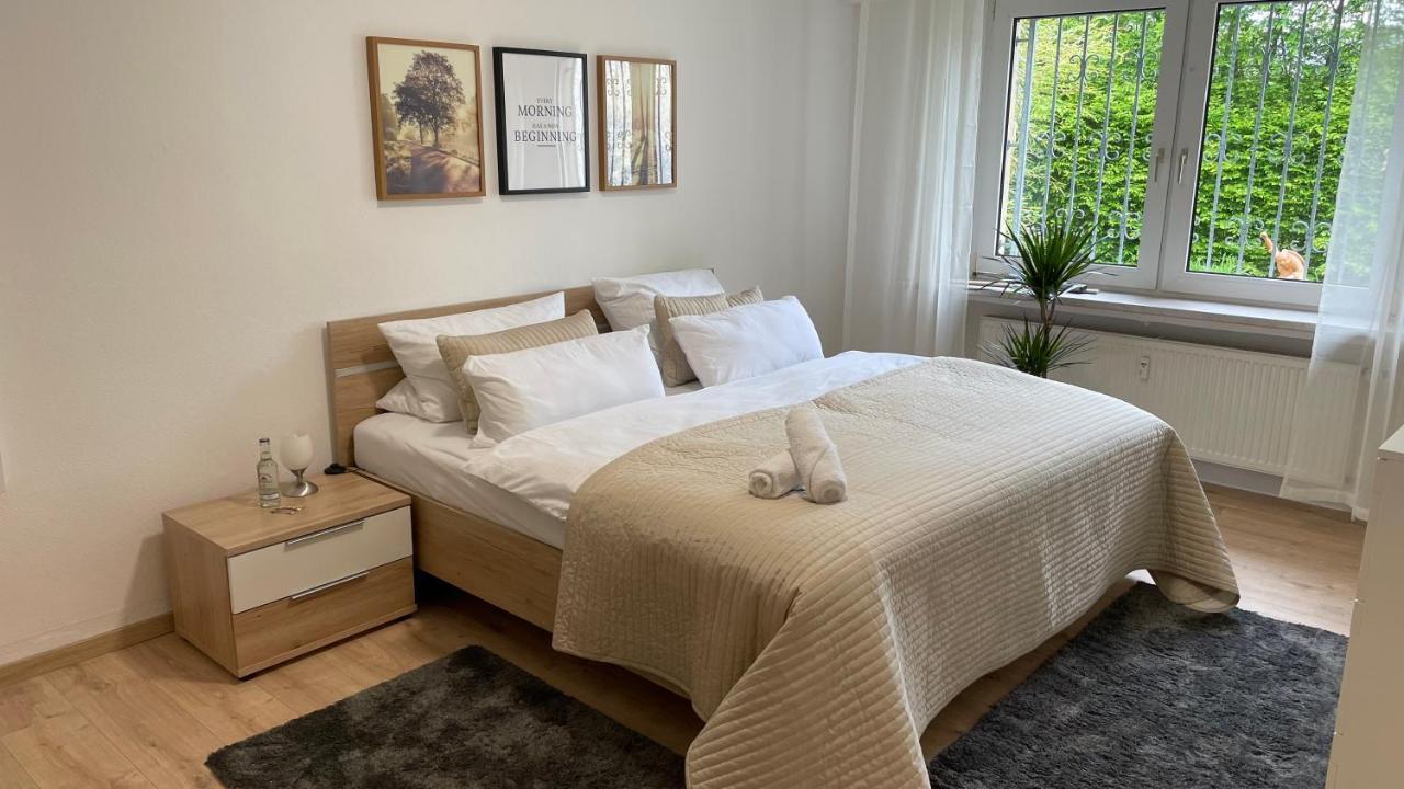 Apart70 Modern Design I Garden with Terrace I Smart TV I Free Parking I Free WiFi — 4-Star Luxury Hotel in Hamm, Germany