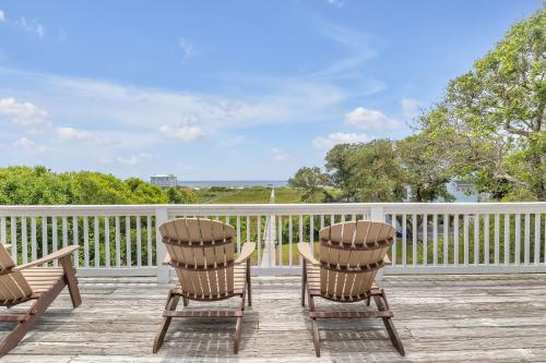 Beachfront Bliss by Oak Island Accommodations - photo 16