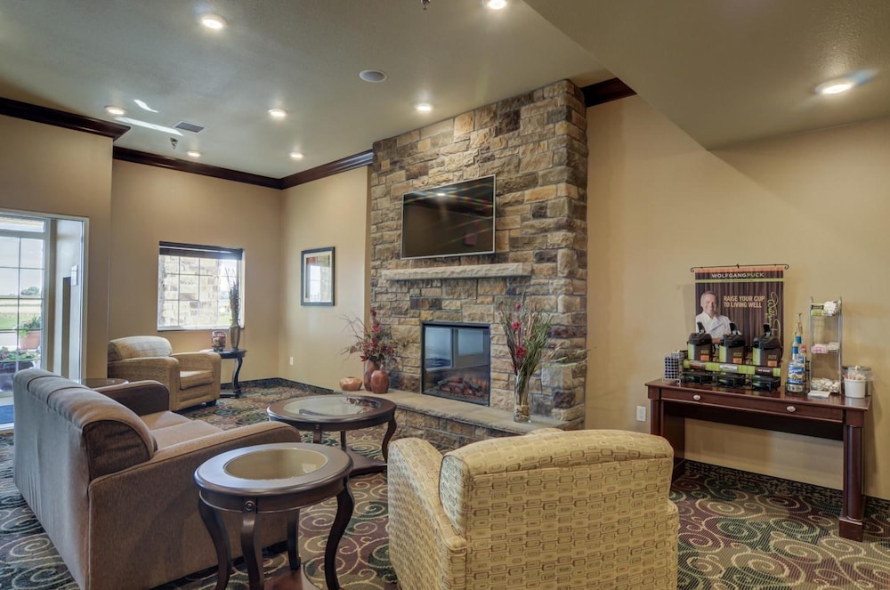 Cobblestone Inn & Suites Altamont - photo 60
