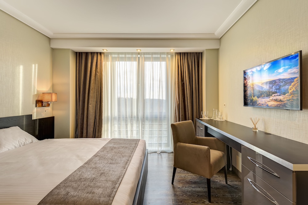 Astro Plaza — hotel in Vidnoye