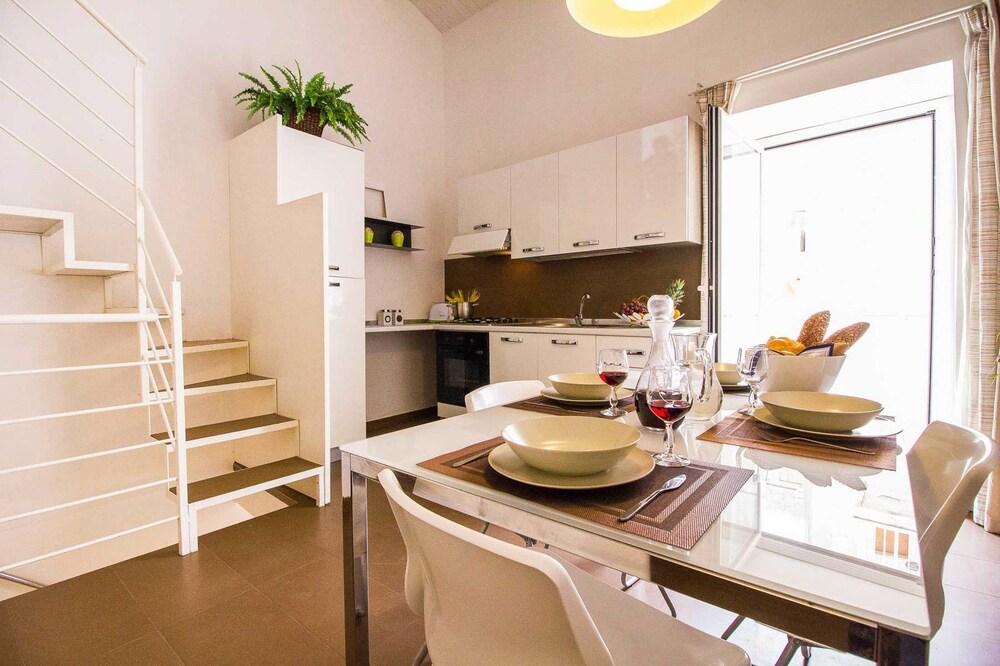 Appartamento Euphorbia Case Sicule — 4-Star Luxury Hotel in Pozzallo, Italy