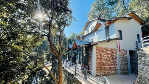 Oakakhi Stays private room in Ranikhet, India