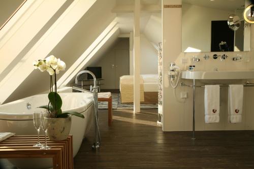 Apart Hotel Seenelke - carbon neutral hotel in Wilhelmshaven