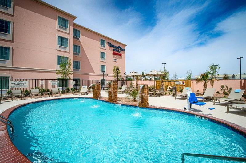 TownePlace Suites El Paso Airport - photo 10
