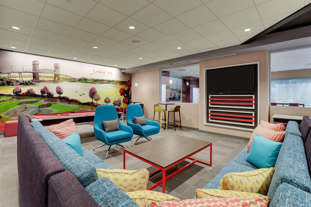 Tru by Hilton Leland Wilmington — hotel in Leland