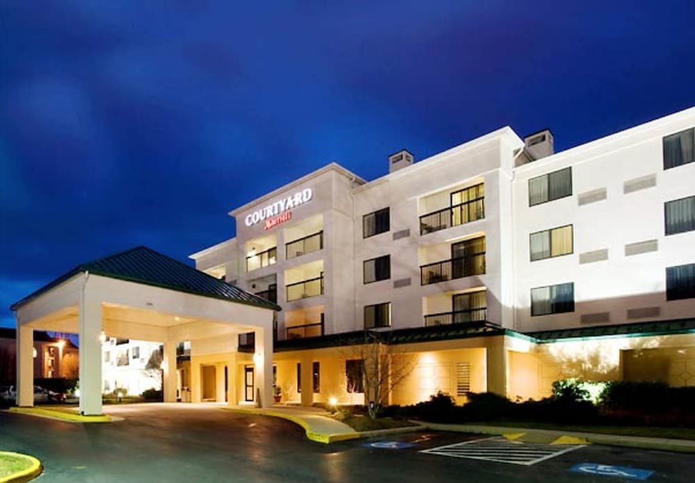 Courtyard by Marriott Harrisonburg - photo 28