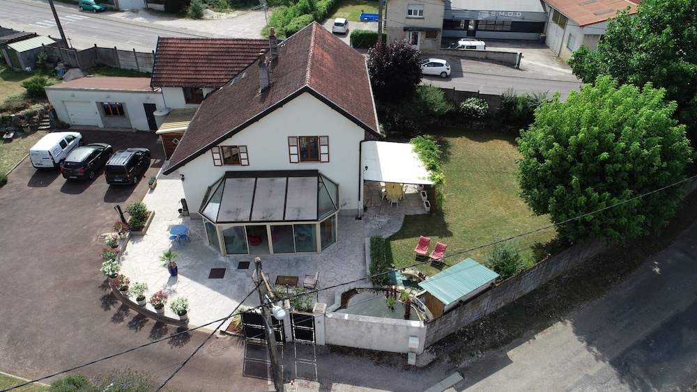 Au Bon Vivant — hotel in Dampierre-Sur-Salon