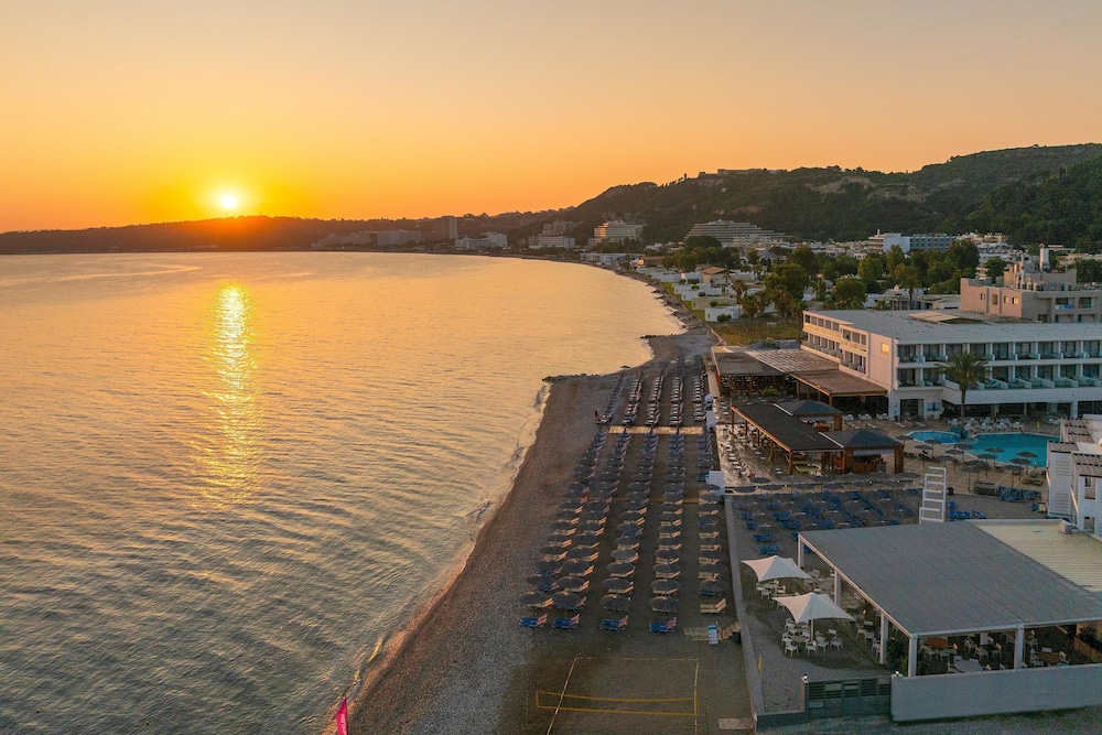 Avra Beach Resort Hotel & Bungalows All Inclusive — 4-Star Luxury Hotel in Rodos, Greece