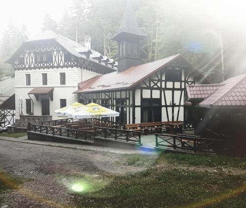 Hotel Stavilar in Sinaia, Romania