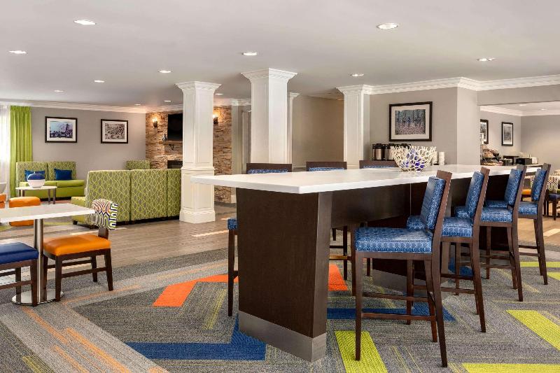 Hawthorn Suites by Wyndham Columbus Fort Benning - photo 13