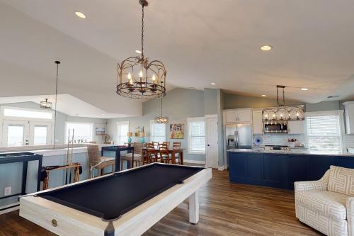 The Treasure Chest by Oak Island Accommodations - photo 34