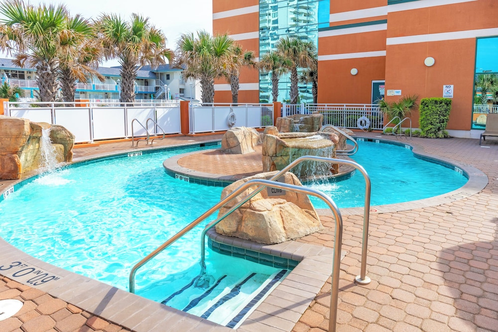 Holiday Inn & Suites Virginia Beach North Beach by IHG - photo 46