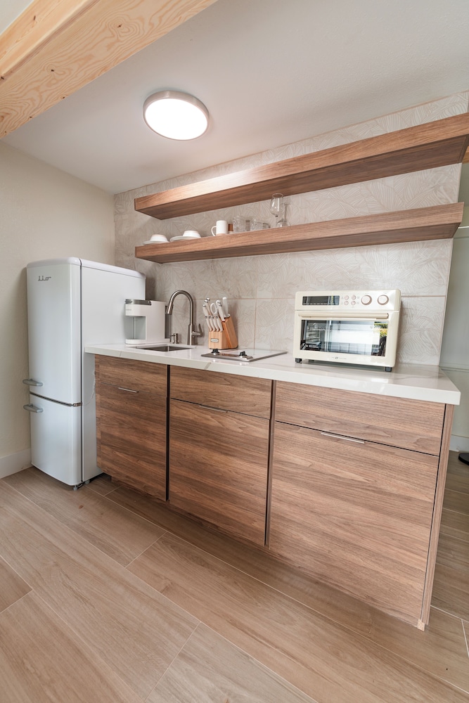 Seahorse Beach Bungalows - photo 30