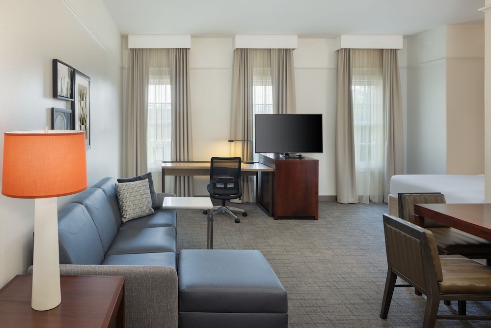 Residence Inn by Marriott Savannah Downtown Historic Distric - photo 20