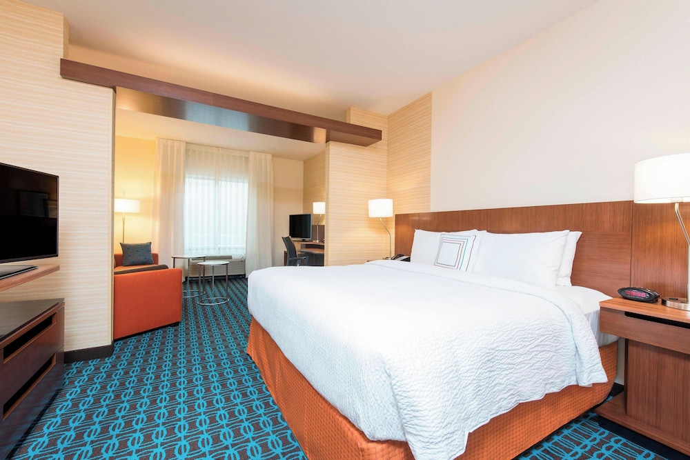 Fairfield Inn & Suites Fredericksburg - photo 12
