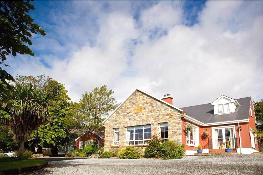 Ard na Breatha Guesthouse — 4-Star Luxury Hotel in Donegal, Republic of Ireland