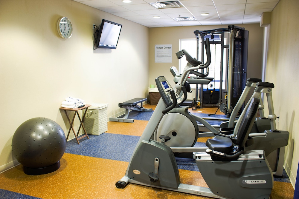 Holiday Inn Express Hotel & Suites Havelock NW N - photo 15