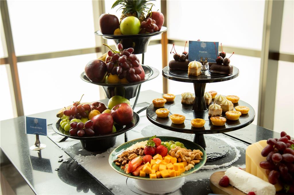 Buffet Breakfast