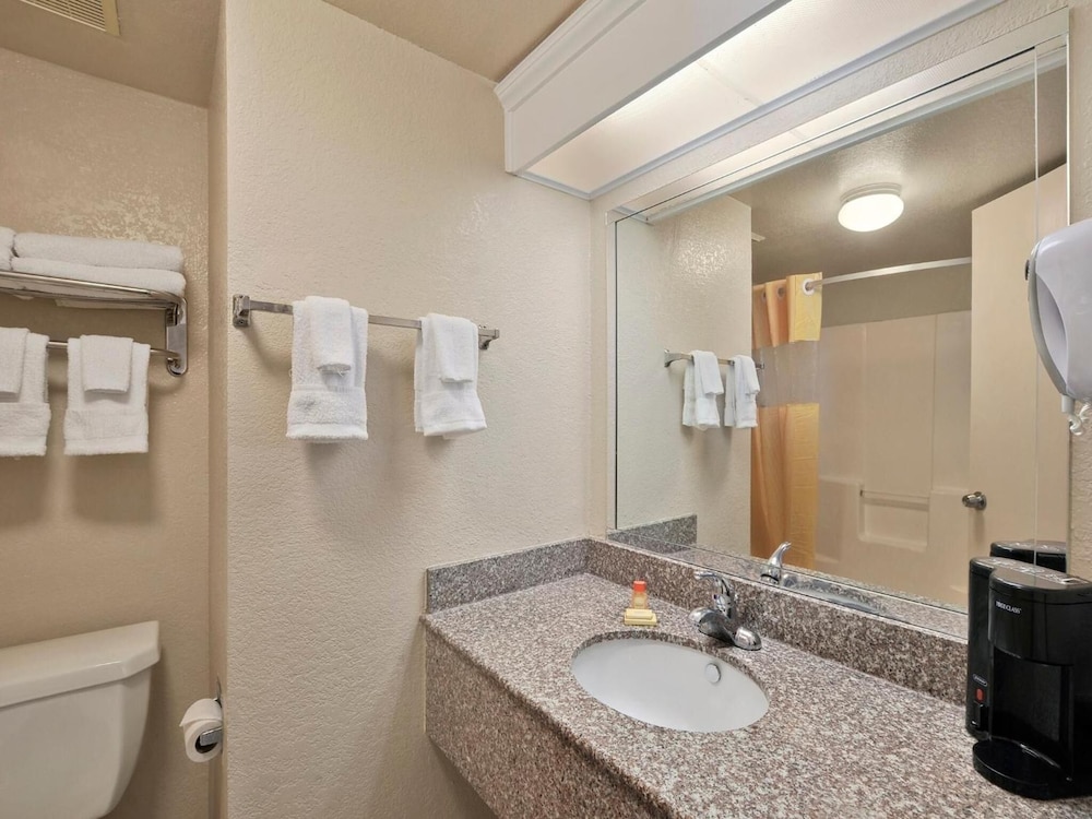 The Inn at Market Square Downtown - photo 12