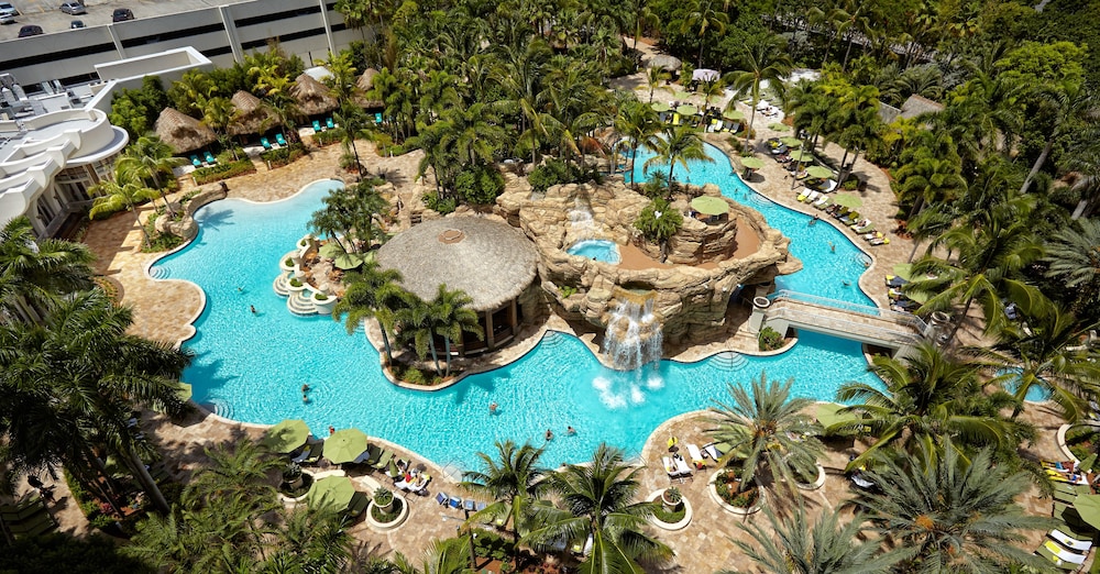 Seminole Hard Rock Hotel and Casino - photo 12
