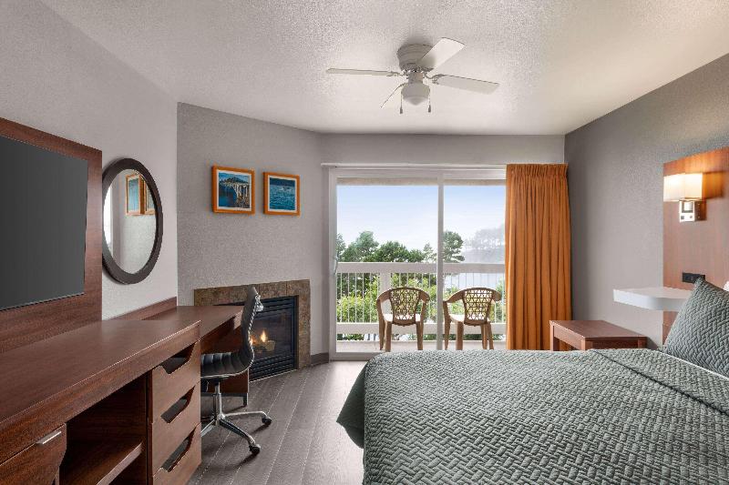 Travelodge by Wyndham Depoe Bay - photo 34