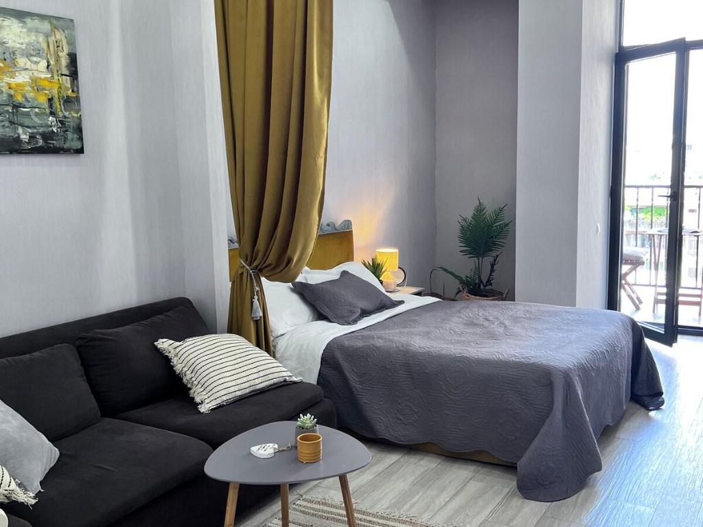 STUDIO near the Round garden