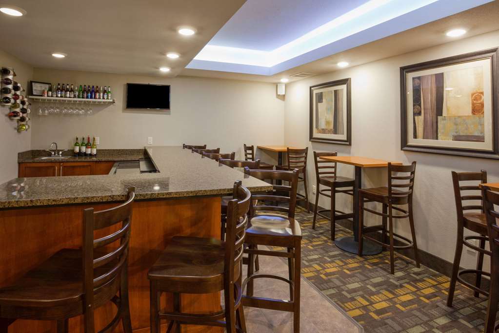 AmericInn by Wyndham Hartford SD - photo 19