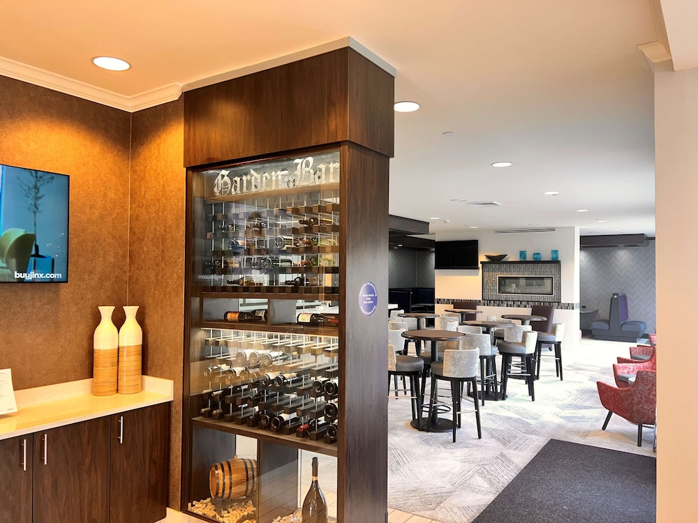 Hilton Garden Inn Great Falls - photo 3