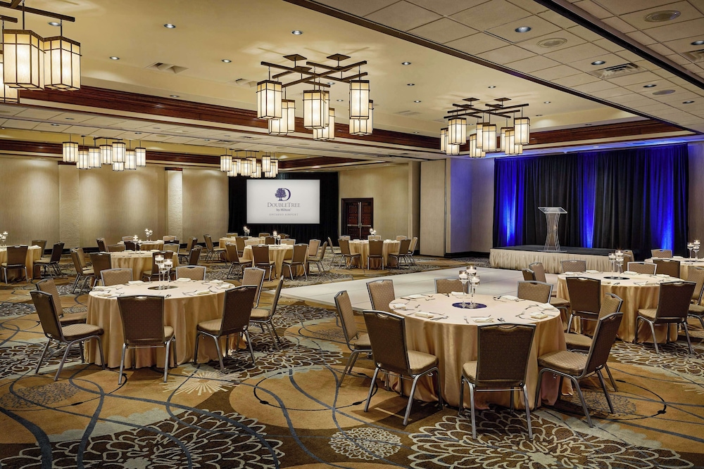 DoubleTree by Hilton Ontario Airport - photo 56