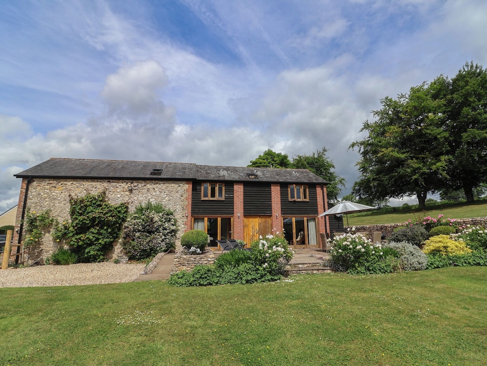 The Old Log Shed in Honiton, United Kingdom
