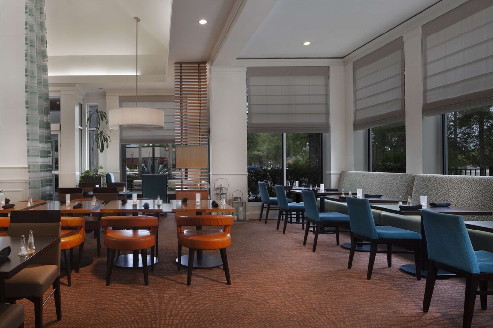 Hilton Garden Inn Jacksonville JTB Deerwood Park - photo 39