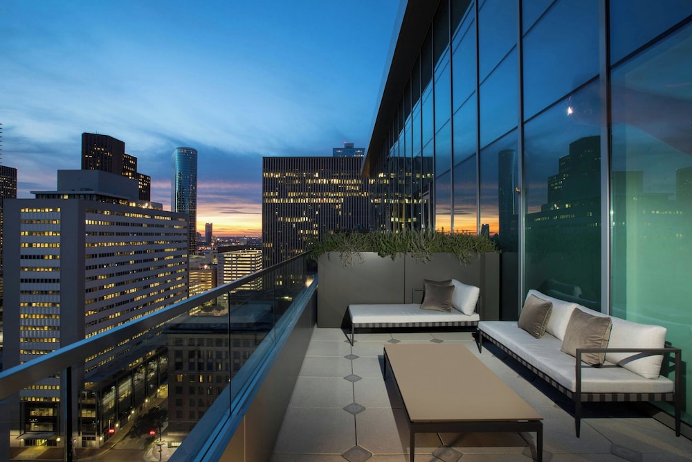 The Laura Hotel Houston Downtown Autograph Collection - photo 33