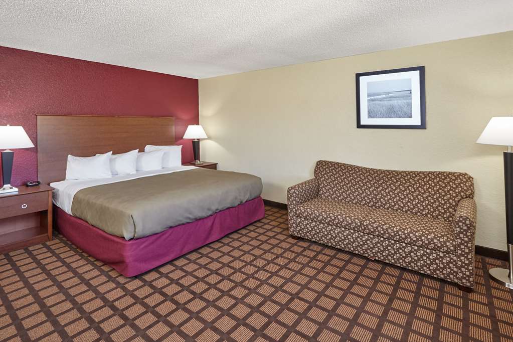 AmericInn by Wyndham Burlington - photo 14