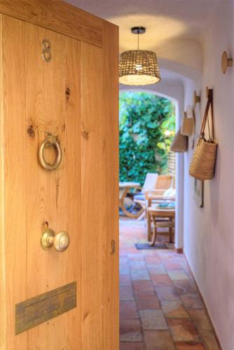 Maison Magdeleine — 5-Star Luxury Hotel in Saint-Tropez, France