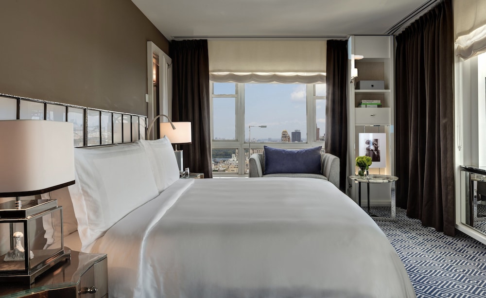 The Carlyle A Rosewood Hotel - photo 20