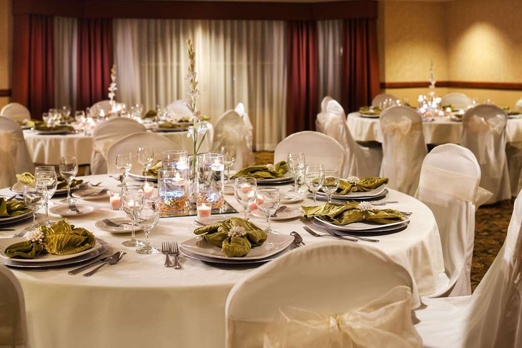 Country Inn & Suites by Radisson Milwaukee West WI - photo 11