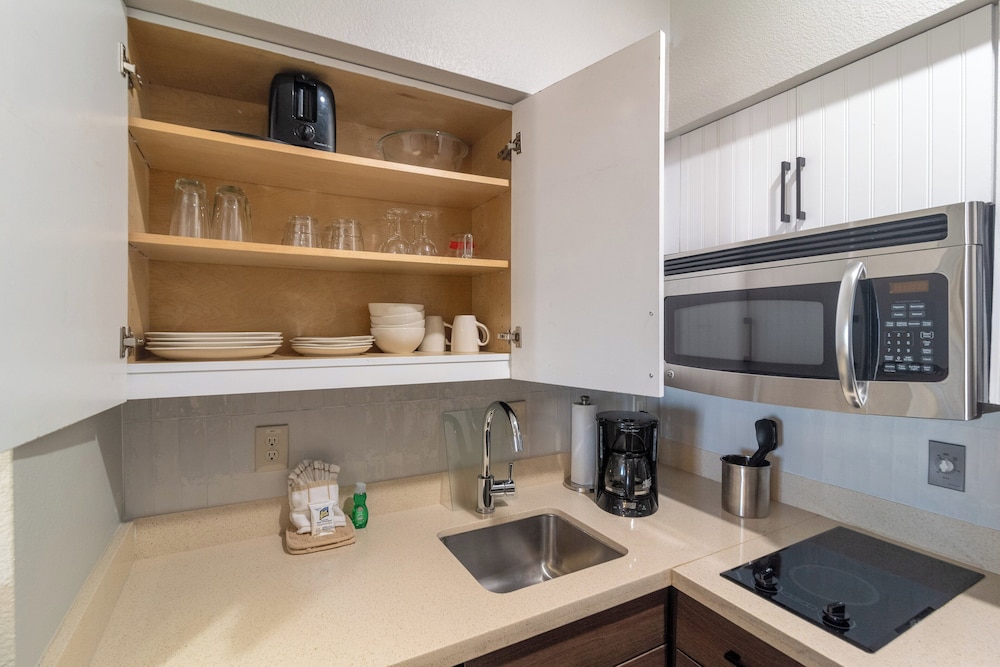 Staybridge Suites Longview by IHG - photo 43