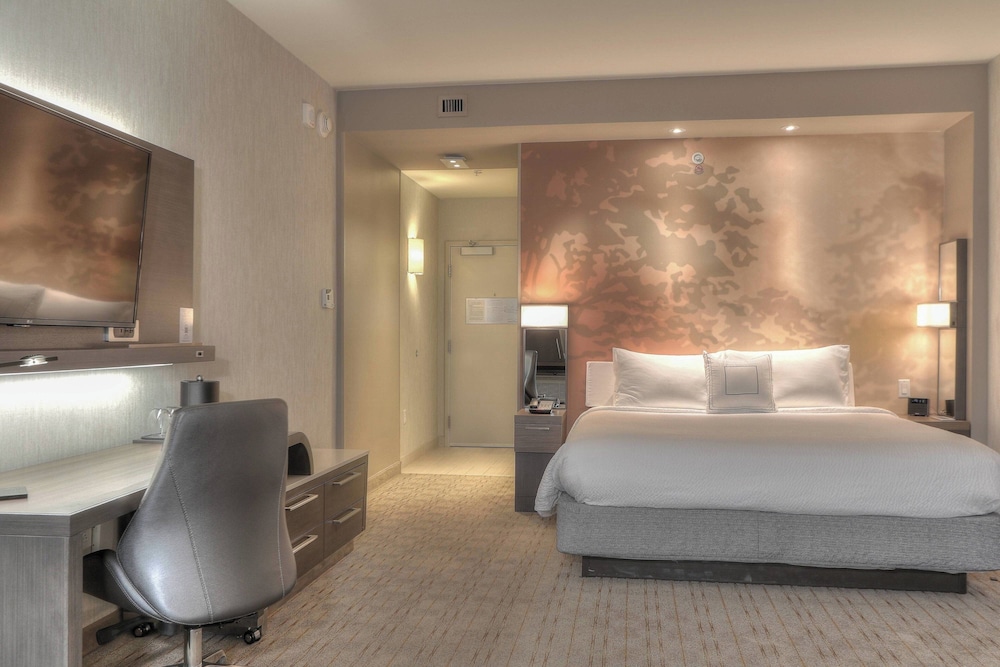 Courtyard by Marriott Pigeon Forge - photo 28
