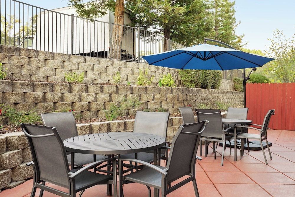 Fairfield Inn by Marriott Roseville - photo 19
